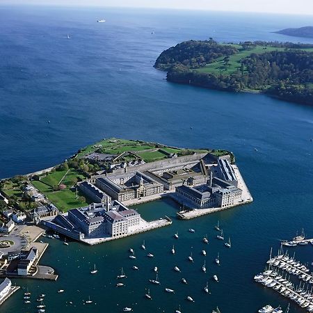 Buckingham Place At The Royal William Yard พลีมัธ ภายนอก รูปภาพ